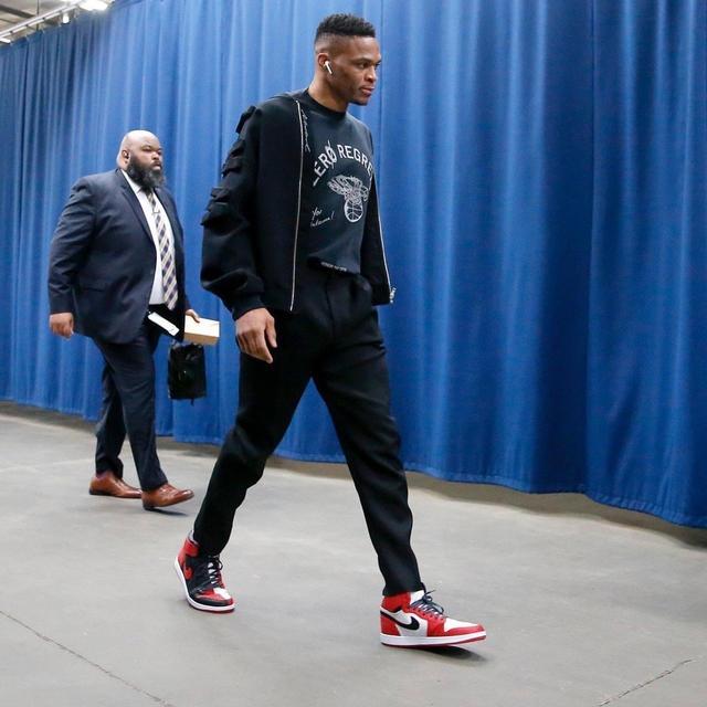 回内雷斯 回内雷斯