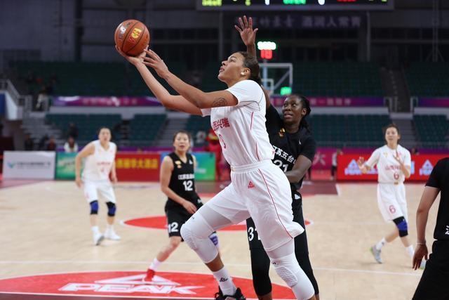 一个值得关 一个值得关